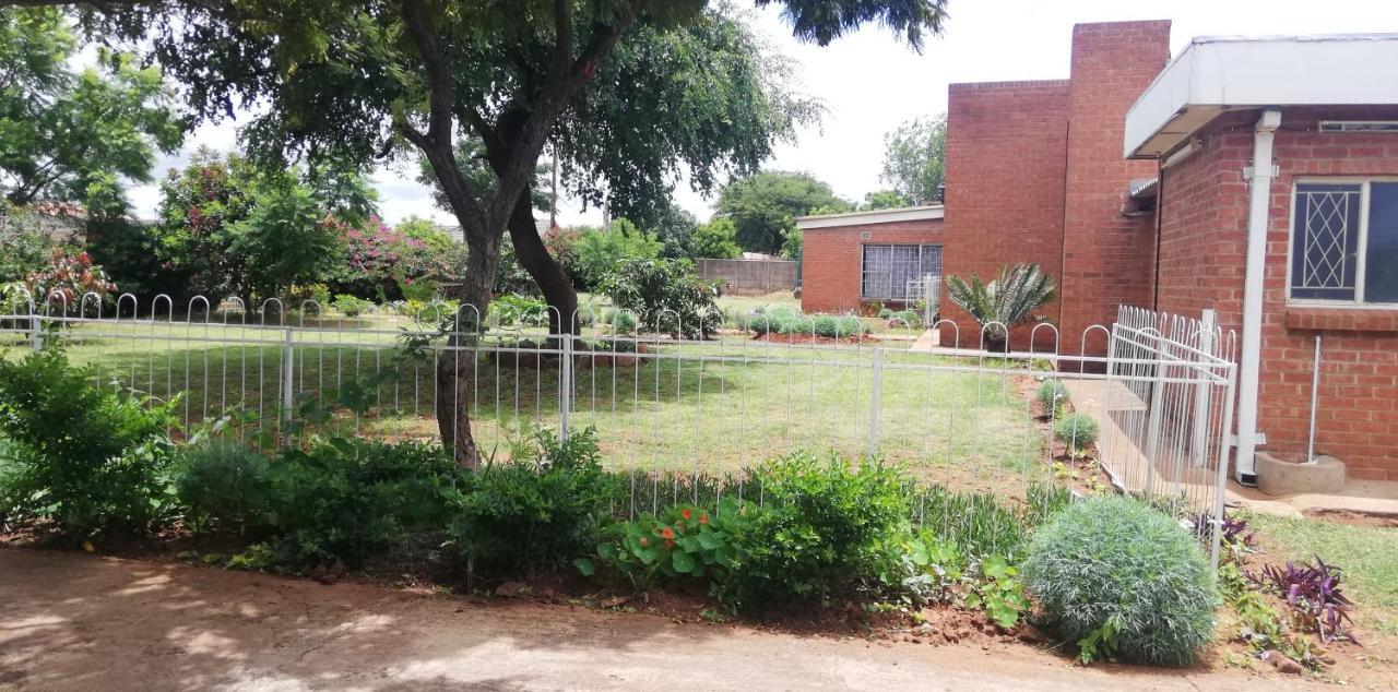 Savanna Bulawayo Exterior foto