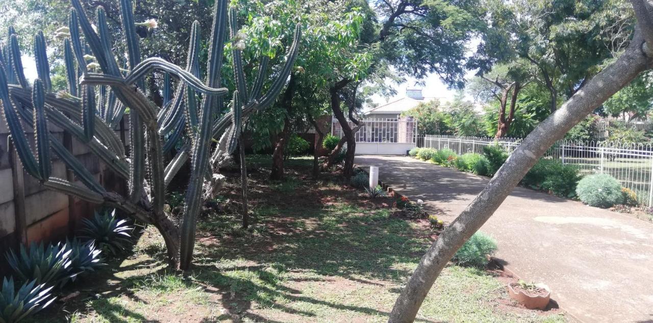 Savanna Bulawayo Exterior foto